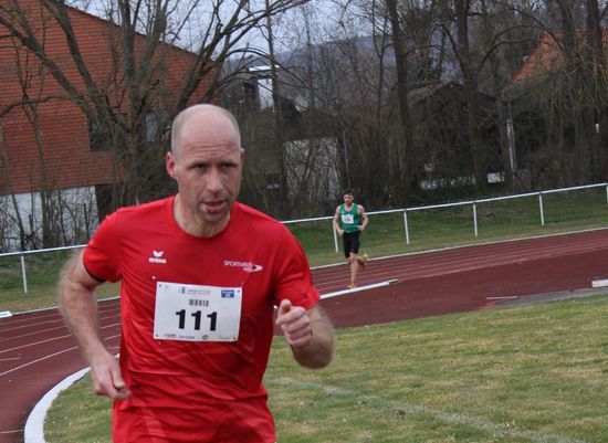 Poppe mit Bestzeit DM-Siebter der M40